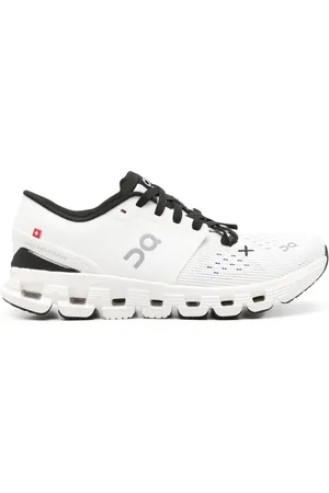 On Running Sneakers Cloud X 4