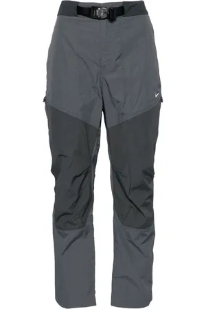 Nike Cargo ISPA