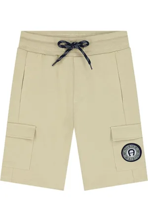 Aigner Shorts con applicazione