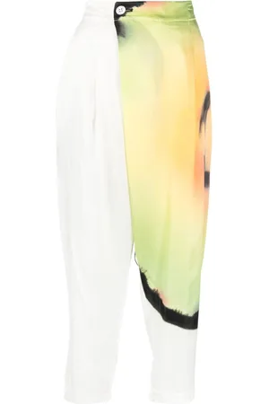 Issey Miyake Pantaloni crop con stampa