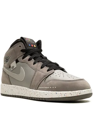 Jordan Sneakers Air Jordan 1 Mid Wings NYC Subway