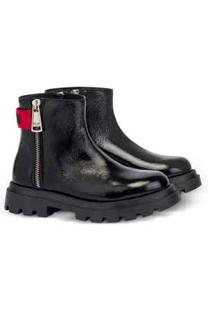 Moschino Stivaletti con applicazione