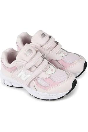 New Balance Sneakers 2002