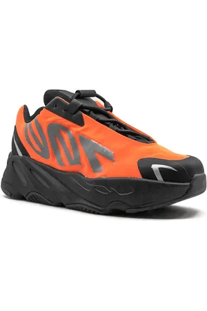 adidas Sneakers Yeezy Boost 700