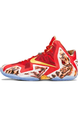 Nike Sneakers Lebron XI Premium