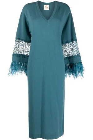 Paula Abito con pizzo a fiori