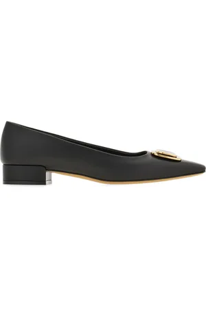 Salvatore Ferragamo Pumps New Vara