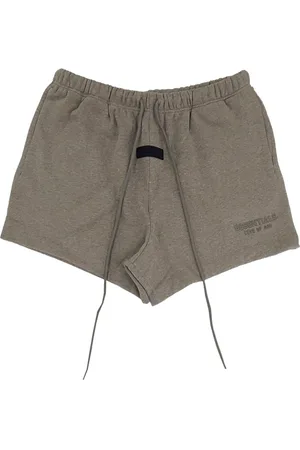 FEAR OF GOD Shorts sportivi con applicazione