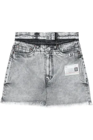 Maison Mihara Yasuhiro Shorts corti effetto gonna denim a vita alta