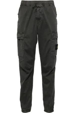 Stone Island Pantaloni con applicazione Compass