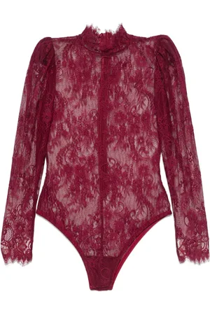 Ana Radu Body in pizzo Chantilly