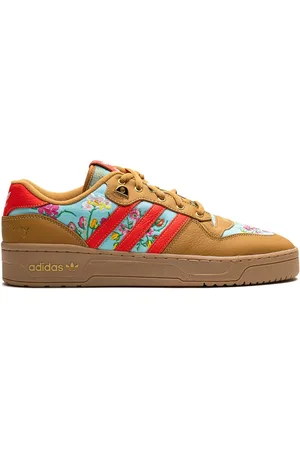 adidas Sneakers Rivalry Unheardof Mom