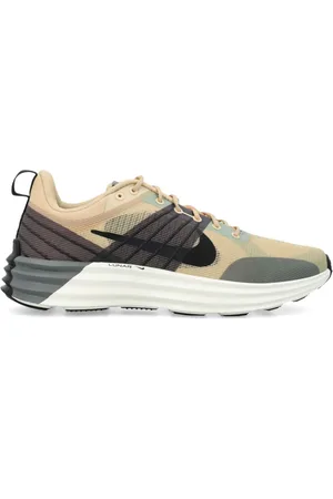 Nike Sneakers Lunar Roam
