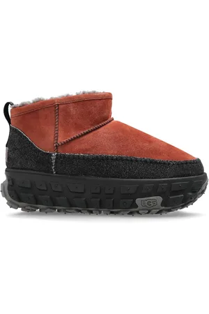 UGG Stivali Venture Daze