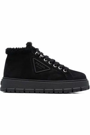 Prada Stivaletti con placca logo