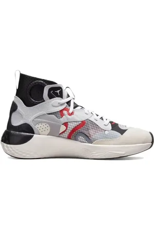 Jordan Sneakers Delta 3