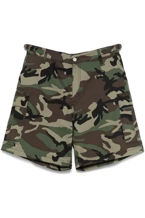 Vetements Cargo corti con stampa camouflage