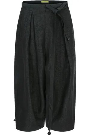 SHANGHAI TANG Pantaloni in seta x Chen Man