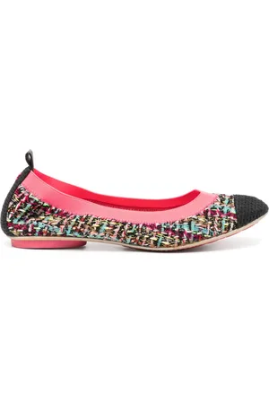 CHANEL Ballerine in tweed