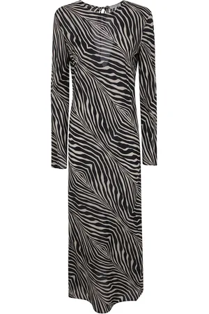 By Malene Birger Abito Parise