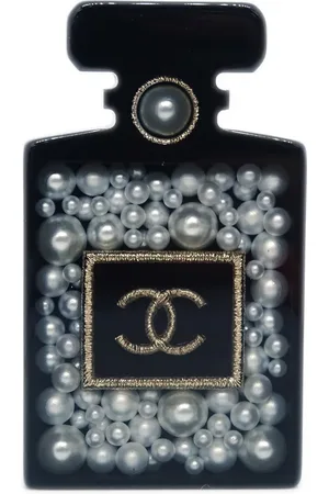 CHANEL Spilla Perfume Bottle 2018