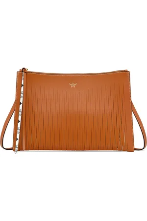 MCM Clutch Aren media