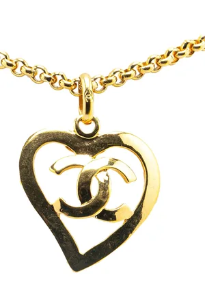 CHANEL Collana placcata con pendente CC a cuore 1995