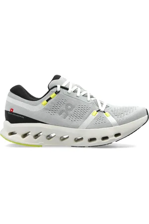 On Running Sneakers Cloudsurfer 2