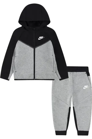 Nike Tuta sportiva con logo
