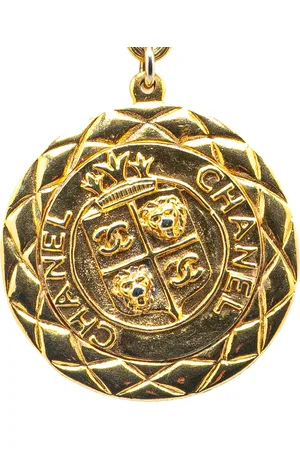 CHANEL Collana placcata con pendente CC Medallion 1970-1980