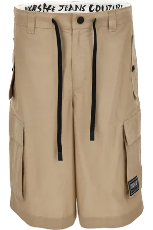 VERSACE Cargo corti con applicazione