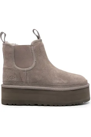 UGG Stivaletti Classic Mini con suola rialzata