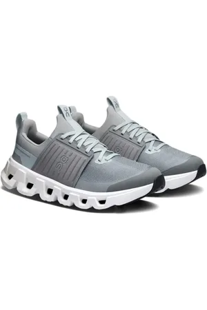 On Running Sneakers Cloudswift