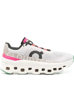 On Running Sneakers Cloudmonster