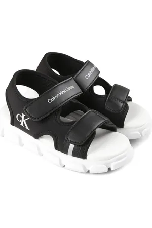 Calvin Klein Sandali con strappo