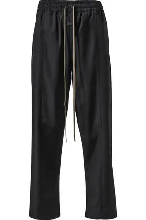 FEAR OF GOD Pantaloni con applicazione logo