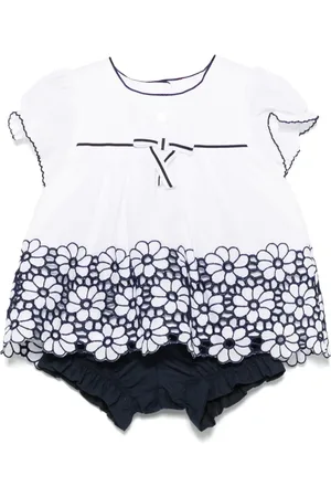 PATACHOU Set con shorts e ricamo a fiori