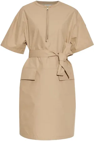 Moncler Abito midi con cintura
