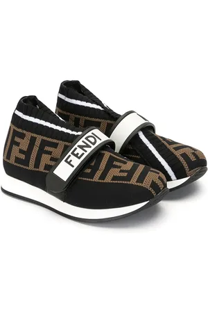 Fendi Sneakers con chiusura a strappo Fendi Love