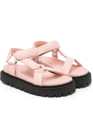 Fendi Sandali con strappo