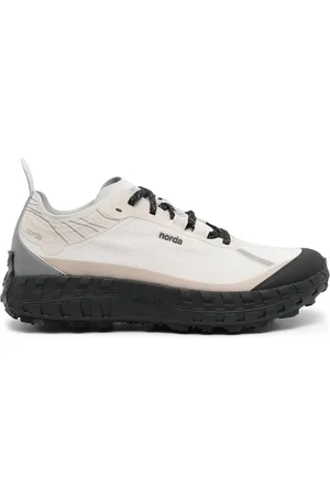 Norda Sneakers 001 con inserti a contrasto