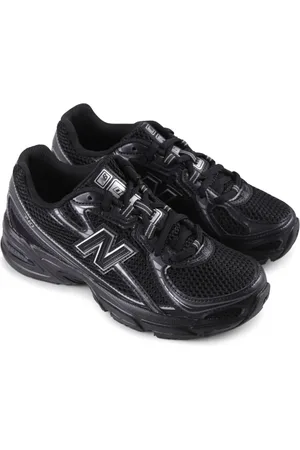 New Balance Sneakers 740
