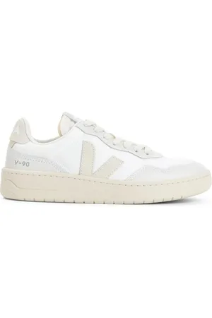 Veja Sneakers V-90