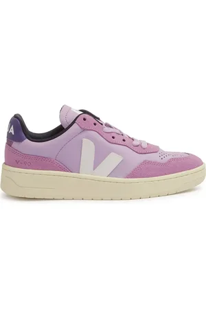 Veja Sneakers V-90