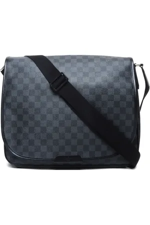 LOUIS VUITTON Borsa a spalla District PM 2012