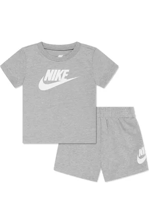 Nike Tuta sportiva con stampa Swoosh