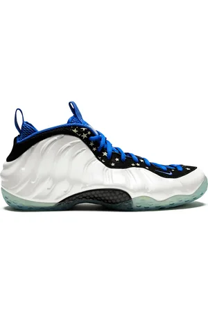 Nike Sneakers Shooting Stars