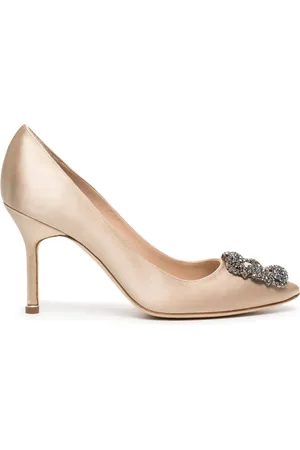 Manolo Blahnik Pumps Hangisi