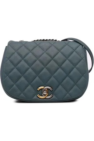 CHANEL Borsa a tracolla Casual Pocket piccola in pelle Caviar trapuntata con battente 2016-2017