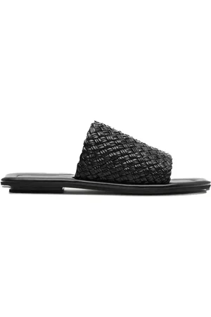 St Agni Sandali slides in pelle